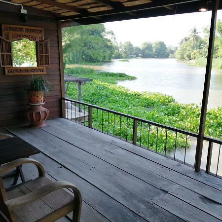 Rustic​ Charm​ Suphan​ Ban Tha Pong Buitenkant foto