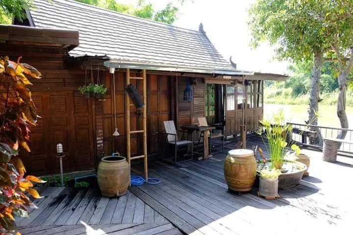 Rustic​ Charm​ Suphan​ Ban Tha Pong Buitenkant foto