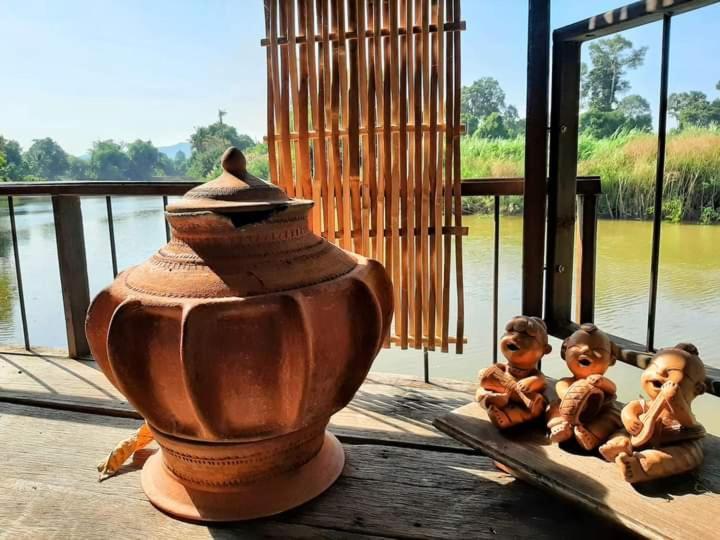 Rustic​ Charm​ Suphan​ Ban Tha Pong Buitenkant foto