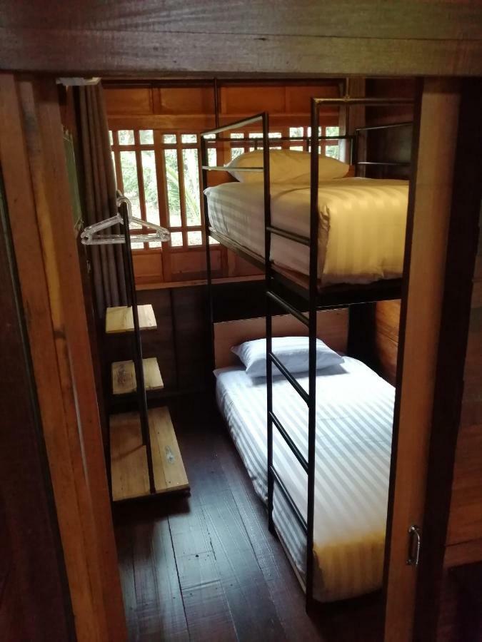 Rustic​ Charm​ Suphan​ Ban Tha Pong Buitenkant foto