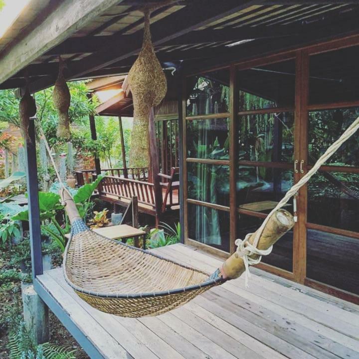 Rustic​ Charm​ Suphan​ Ban Tha Pong Buitenkant foto