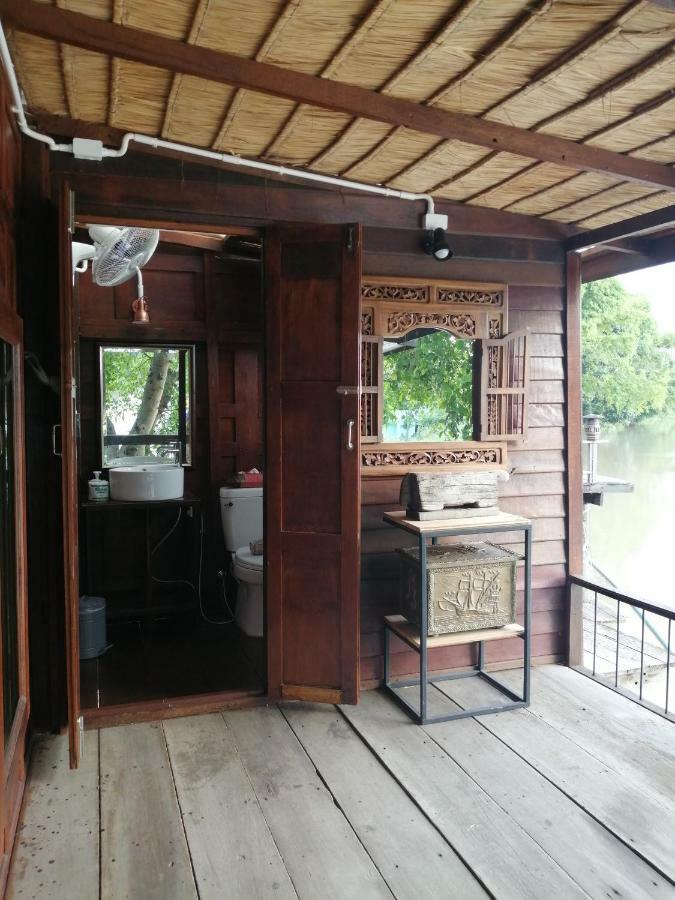 Rustic​ Charm​ Suphan​ Ban Tha Pong Buitenkant foto