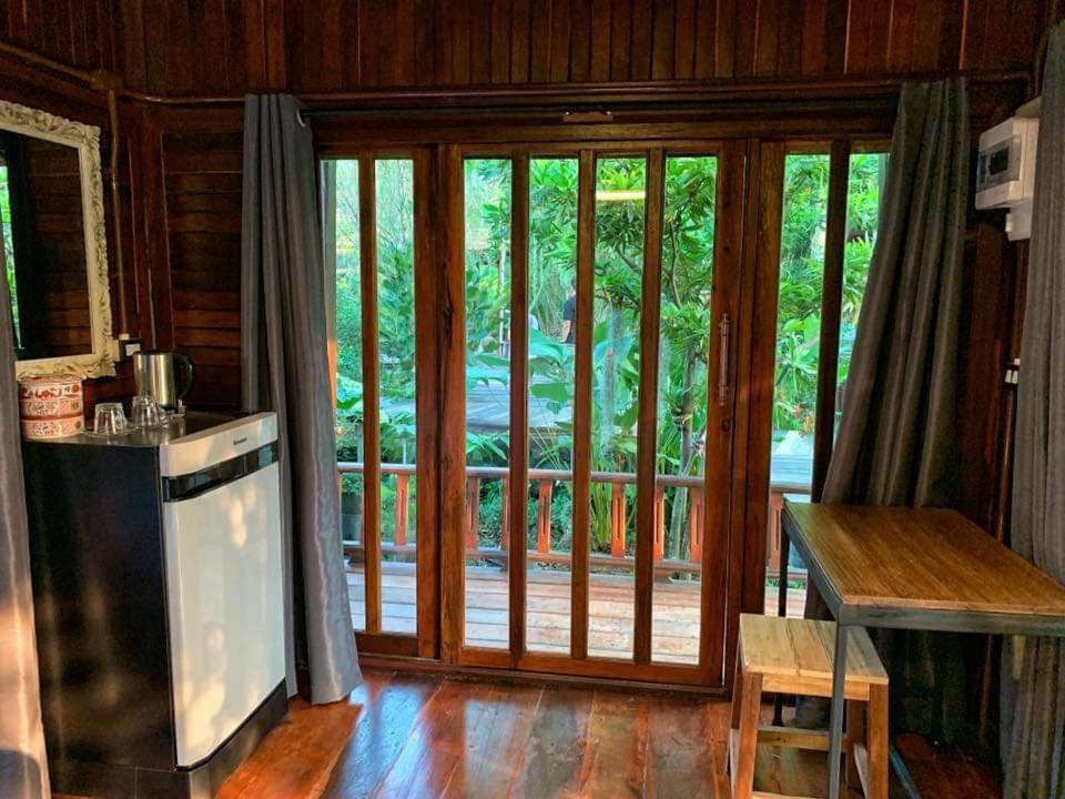 Rustic​ Charm​ Suphan​ Ban Tha Pong Buitenkant foto