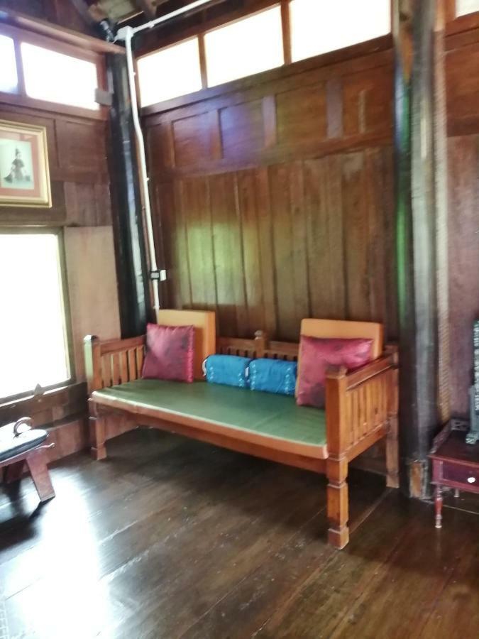 Rustic​ Charm​ Suphan​ Ban Tha Pong Buitenkant foto