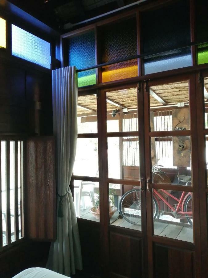 Rustic​ Charm​ Suphan​ Ban Tha Pong Buitenkant foto