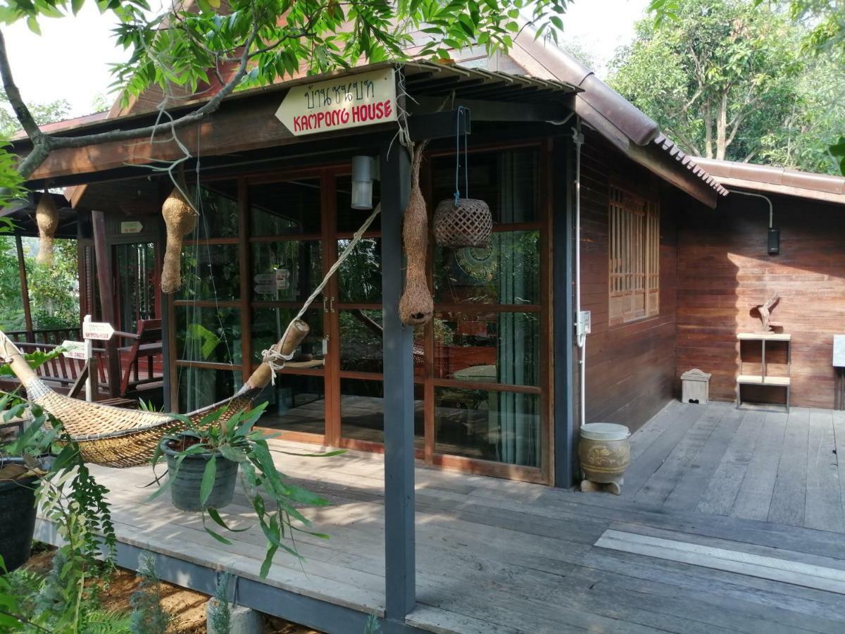 Rustic​ Charm​ Suphan​ Ban Tha Pong Buitenkant foto