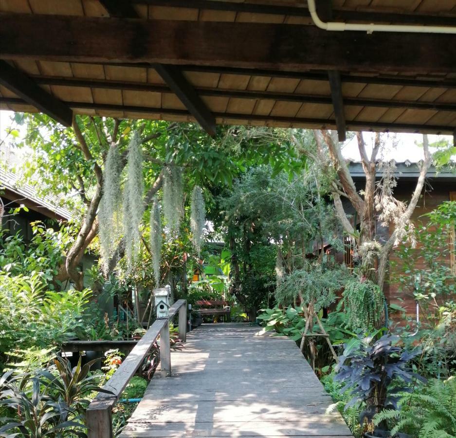 Rustic​ Charm​ Suphan​ Ban Tha Pong Buitenkant foto