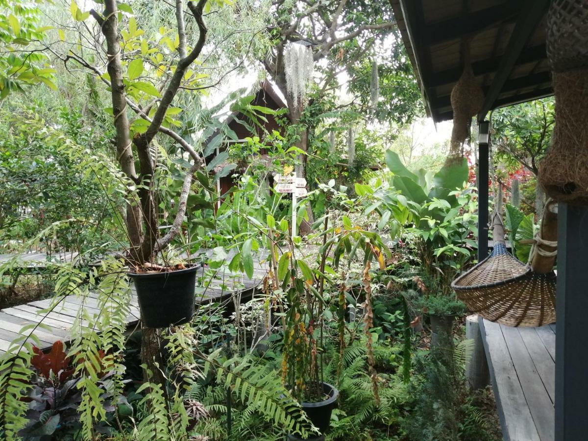 Rustic​ Charm​ Suphan​ Ban Tha Pong Buitenkant foto