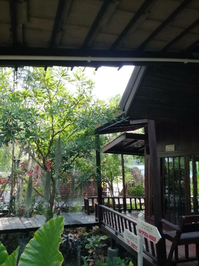 Rustic​ Charm​ Suphan​ Ban Tha Pong Buitenkant foto